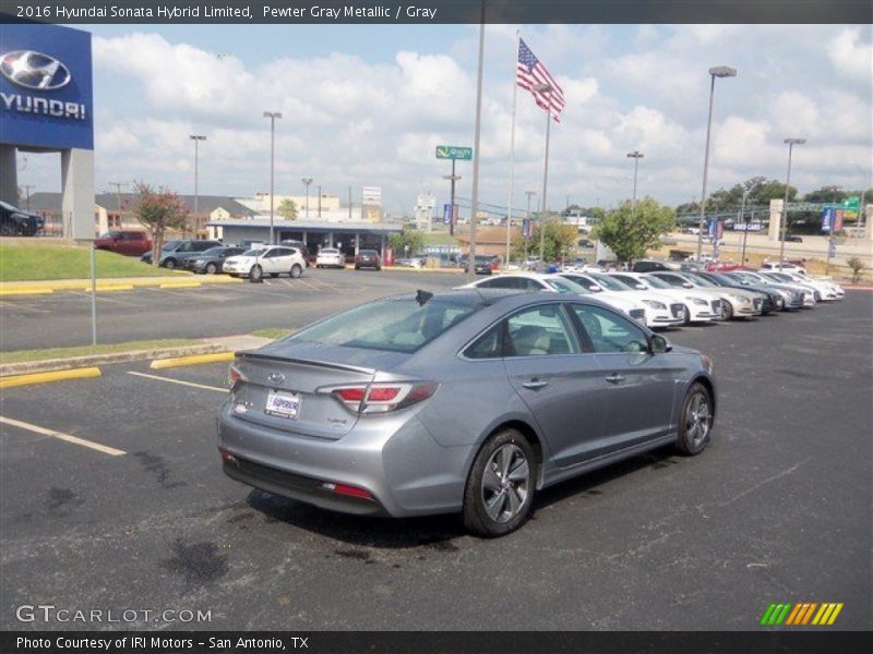 Pewter Gray Metallic / Gray 2016 Hyundai Sonata Hybrid Limited
