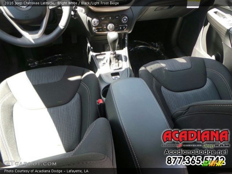 Bright White / Black/Light Frost Beige 2016 Jeep Cherokee Latitude