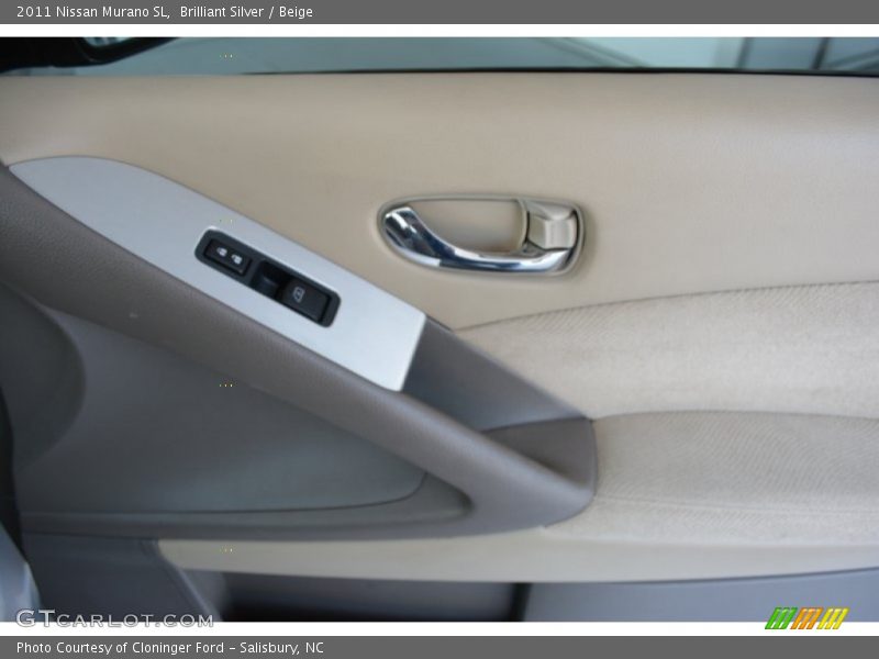Brilliant Silver / Beige 2011 Nissan Murano SL