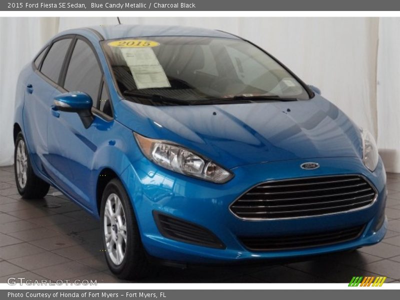 Blue Candy Metallic / Charcoal Black 2015 Ford Fiesta SE Sedan