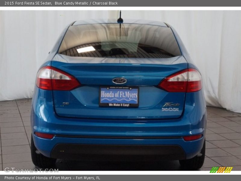 Blue Candy Metallic / Charcoal Black 2015 Ford Fiesta SE Sedan
