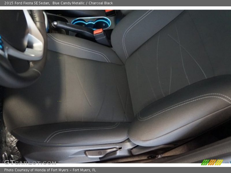 Blue Candy Metallic / Charcoal Black 2015 Ford Fiesta SE Sedan