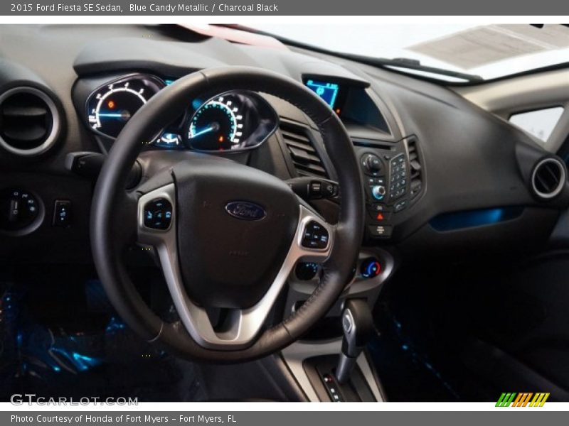 Blue Candy Metallic / Charcoal Black 2015 Ford Fiesta SE Sedan