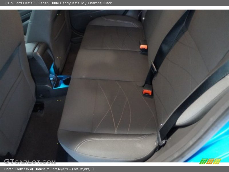 Blue Candy Metallic / Charcoal Black 2015 Ford Fiesta SE Sedan