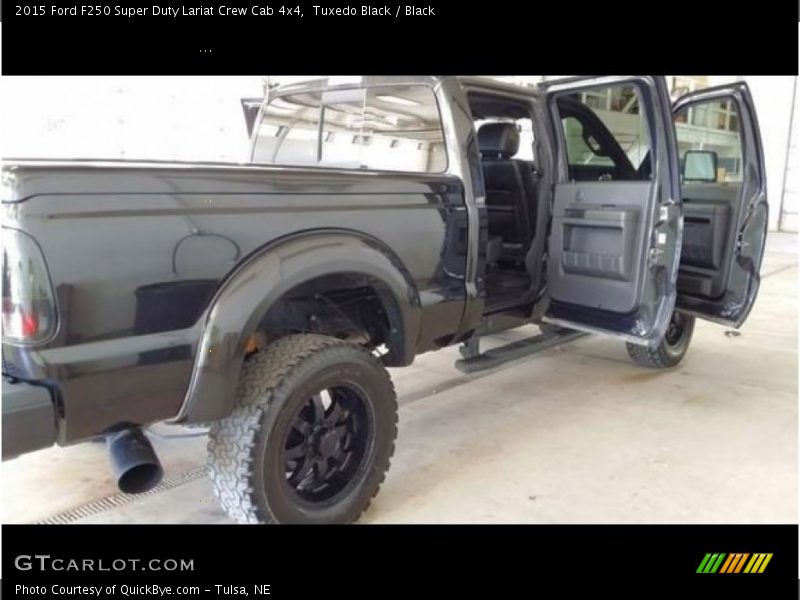 Tuxedo Black / Black 2015 Ford F250 Super Duty Lariat Crew Cab 4x4