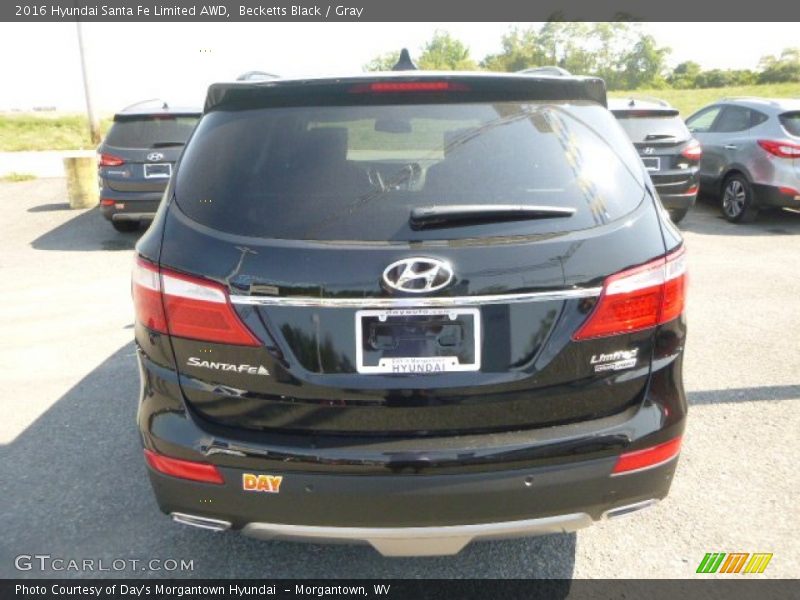 Becketts Black / Gray 2016 Hyundai Santa Fe Limited AWD
