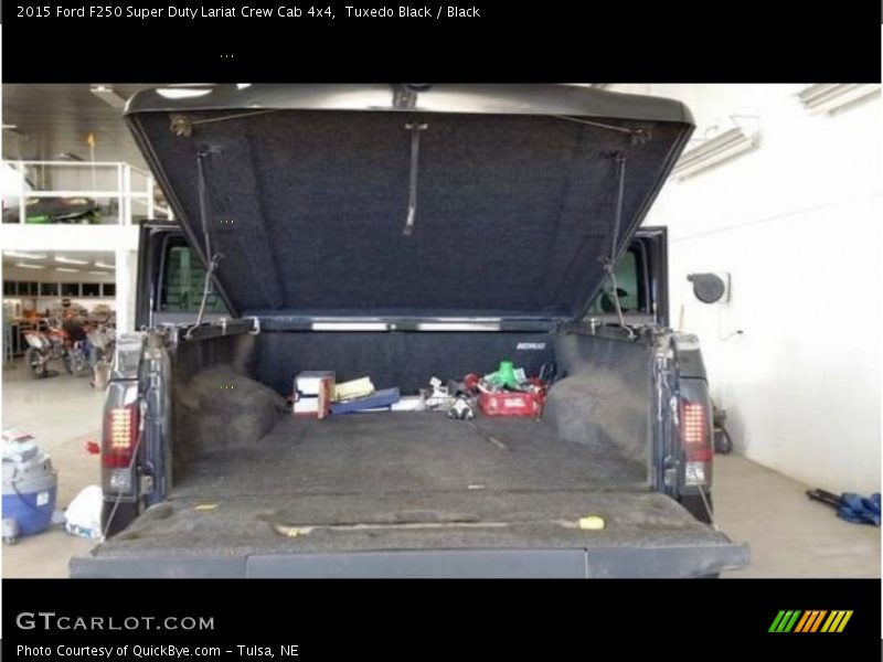 Tuxedo Black / Black 2015 Ford F250 Super Duty Lariat Crew Cab 4x4