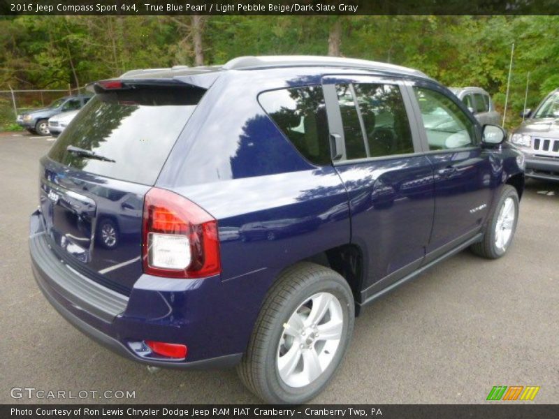 True Blue Pearl / Light Pebble Beige/Dark Slate Gray 2016 Jeep Compass Sport 4x4