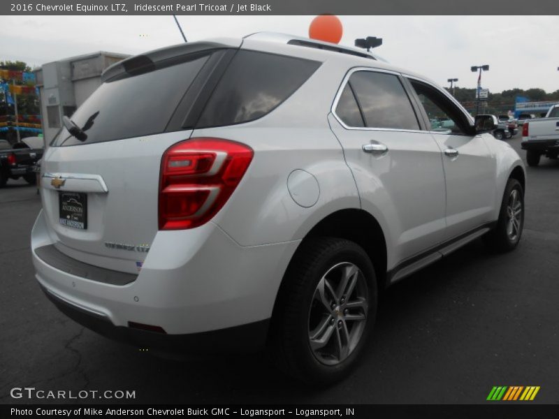 Iridescent Pearl Tricoat / Jet Black 2016 Chevrolet Equinox LTZ