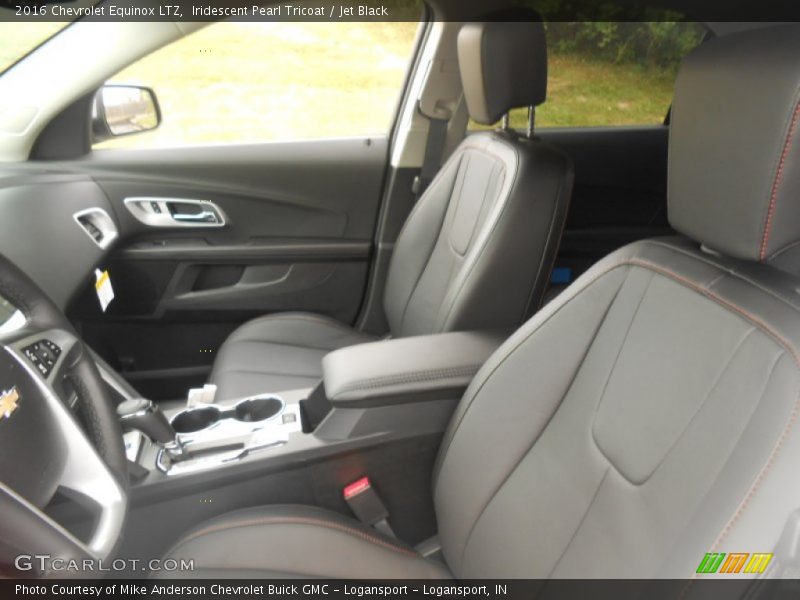 Iridescent Pearl Tricoat / Jet Black 2016 Chevrolet Equinox LTZ