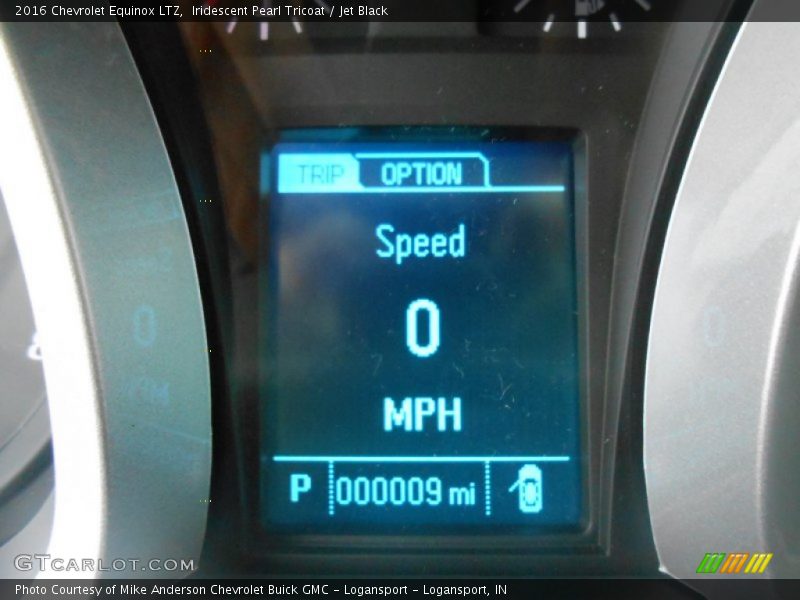 Iridescent Pearl Tricoat / Jet Black 2016 Chevrolet Equinox LTZ
