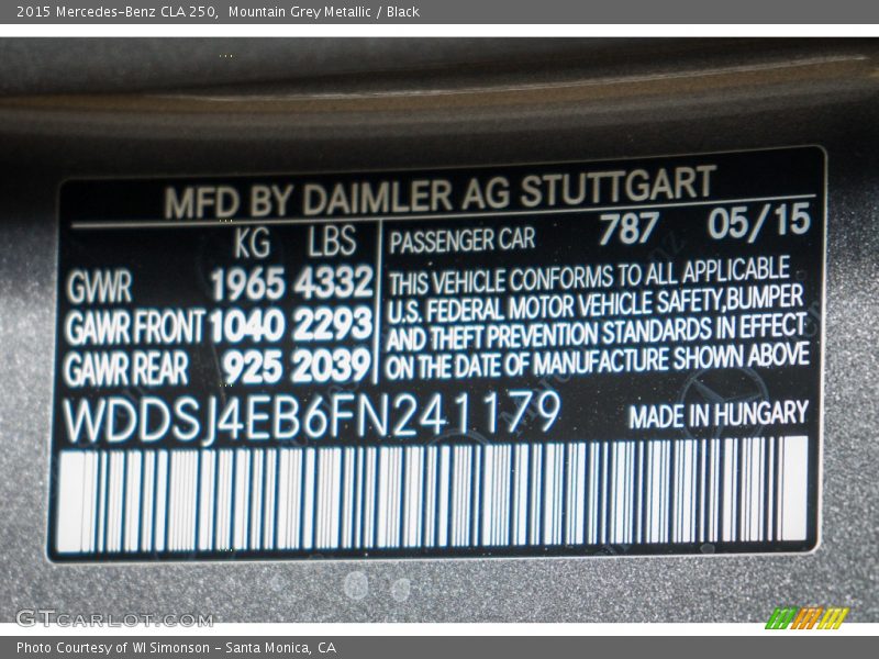 Mountain Grey Metallic / Black 2015 Mercedes-Benz CLA 250