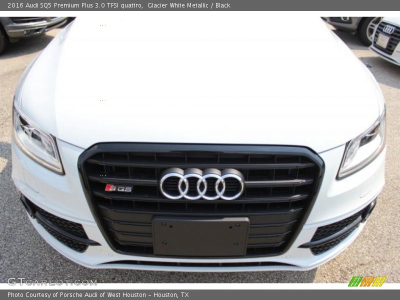 Glacier White Metallic / Black 2016 Audi SQ5 Premium Plus 3.0 TFSI quattro