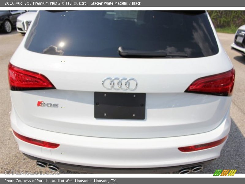 Glacier White Metallic / Black 2016 Audi SQ5 Premium Plus 3.0 TFSI quattro