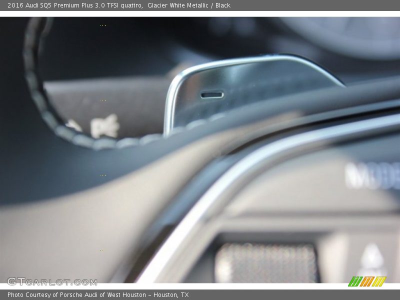 Glacier White Metallic / Black 2016 Audi SQ5 Premium Plus 3.0 TFSI quattro