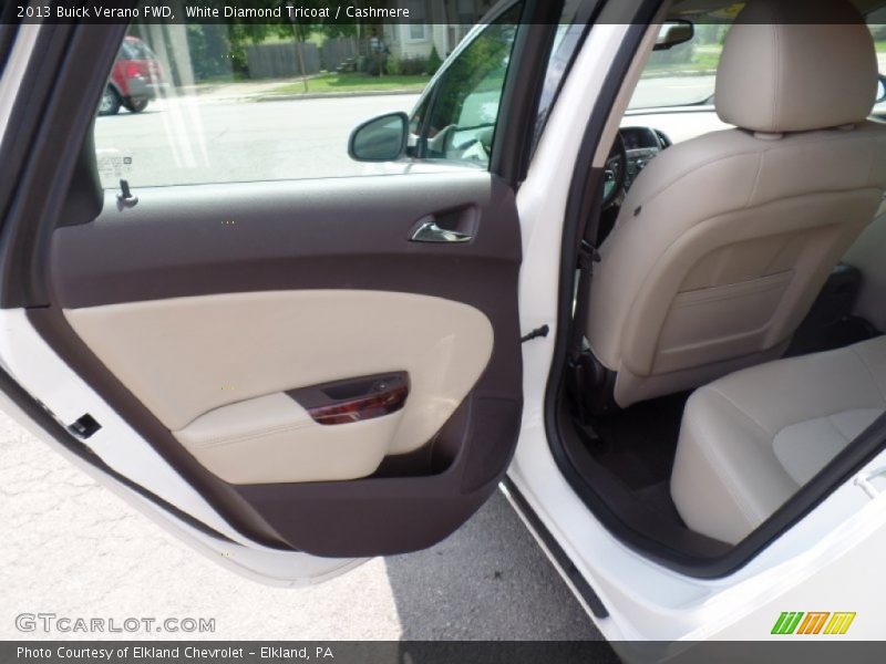 White Diamond Tricoat / Cashmere 2013 Buick Verano FWD