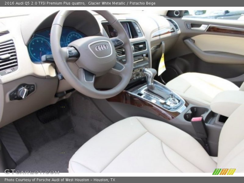  2016 Q5 2.0 TFSI Premium Plus quattro Pistachio Beige Interior