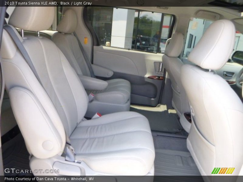 Black / Light Gray 2013 Toyota Sienna XLE AWD