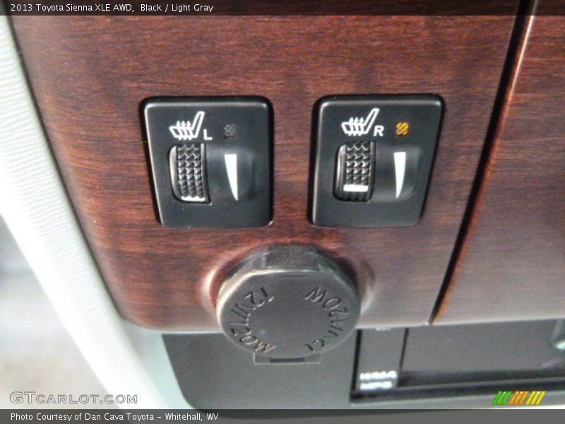 Black / Light Gray 2013 Toyota Sienna XLE AWD