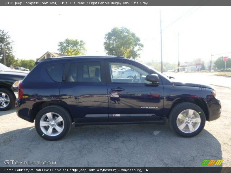True Blue Pearl / Light Pebble Beige/Dark Slate Gray 2016 Jeep Compass Sport 4x4