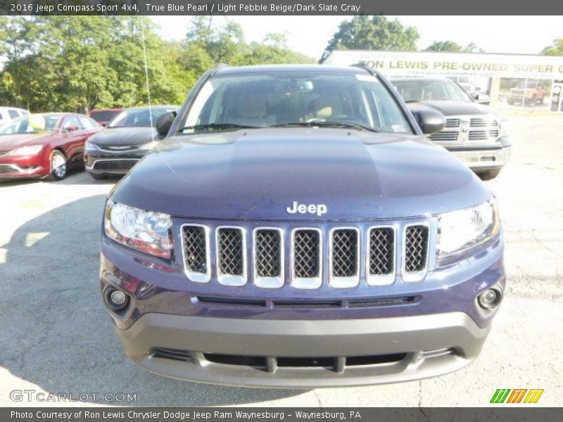 True Blue Pearl / Light Pebble Beige/Dark Slate Gray 2016 Jeep Compass Sport 4x4