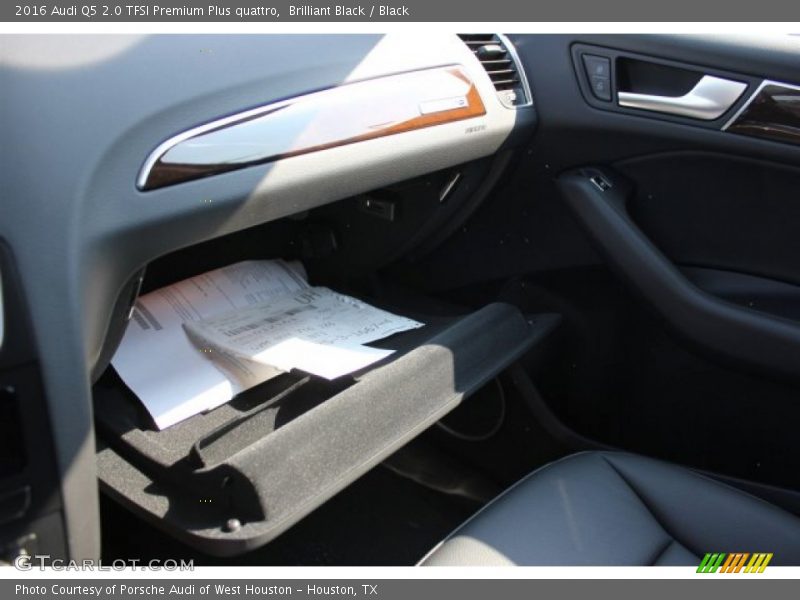 Brilliant Black / Black 2016 Audi Q5 2.0 TFSI Premium Plus quattro
