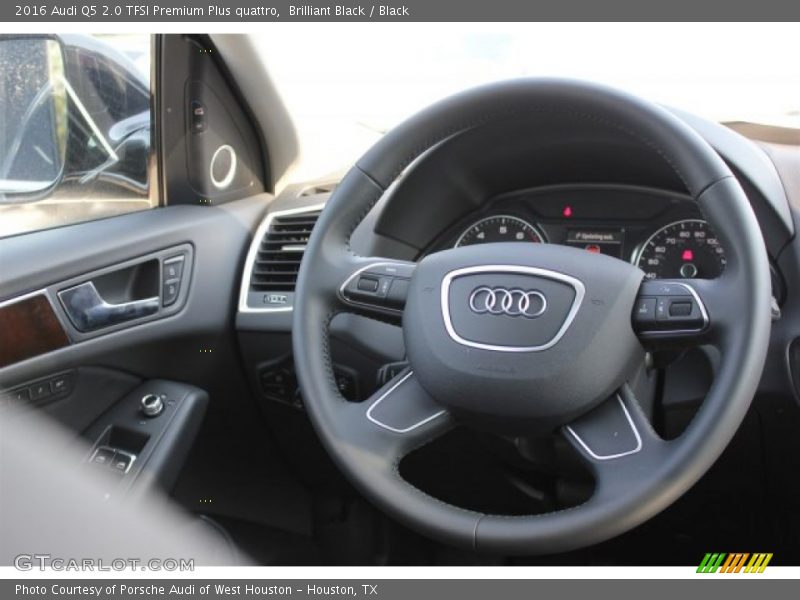 Brilliant Black / Black 2016 Audi Q5 2.0 TFSI Premium Plus quattro