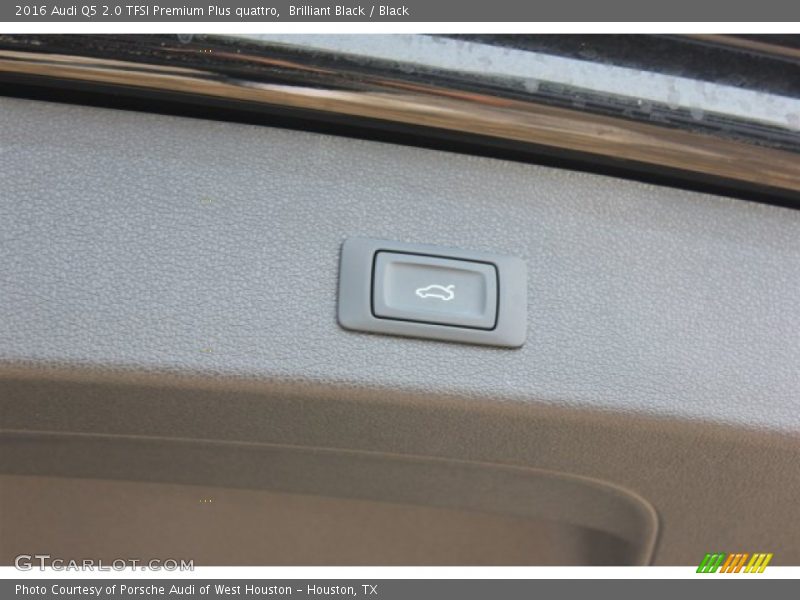 Brilliant Black / Black 2016 Audi Q5 2.0 TFSI Premium Plus quattro