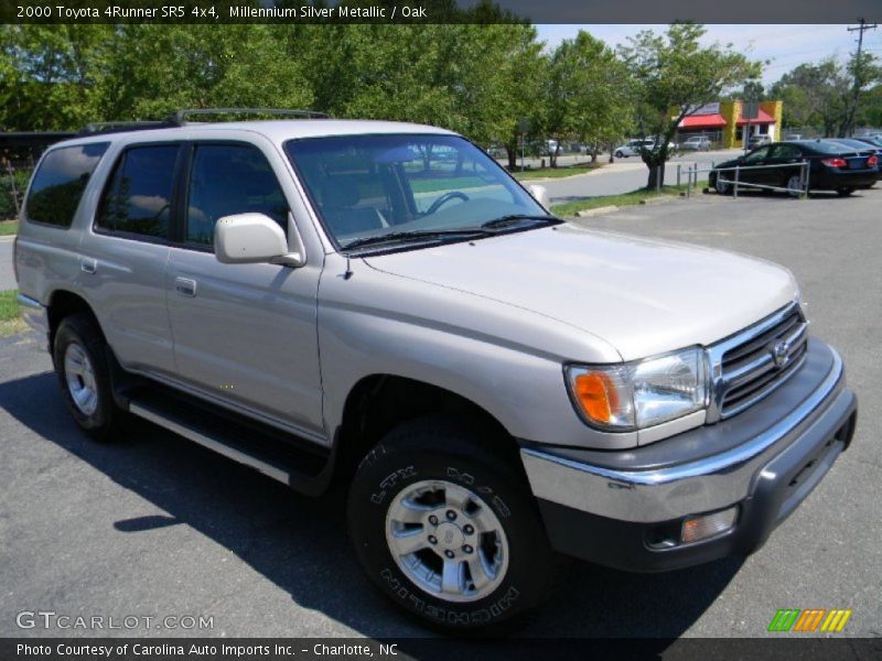 Millennium Silver Metallic / Oak 2000 Toyota 4Runner SR5 4x4