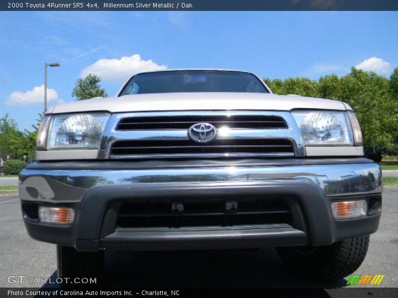 Millennium Silver Metallic / Oak 2000 Toyota 4Runner SR5 4x4