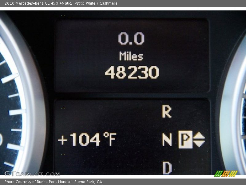 Arctic White / Cashmere 2010 Mercedes-Benz GL 450 4Matic