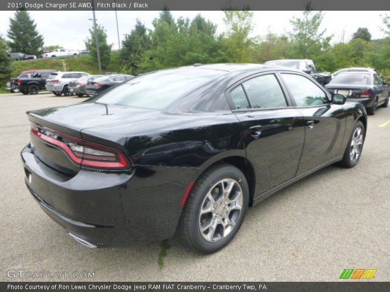 Pitch Black / Black 2015 Dodge Charger SE AWD