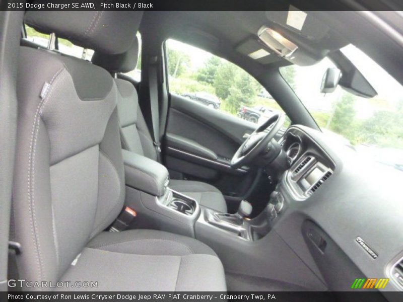 Pitch Black / Black 2015 Dodge Charger SE AWD