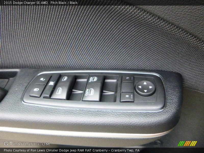 Pitch Black / Black 2015 Dodge Charger SE AWD