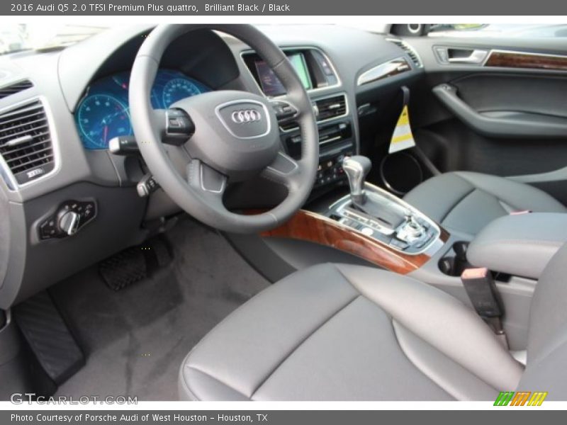  2016 Q5 2.0 TFSI Premium Plus quattro Black Interior
