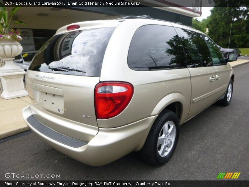 Linen Gold Metallic / Medium Slate Gray 2007 Dodge Grand Caravan SXT