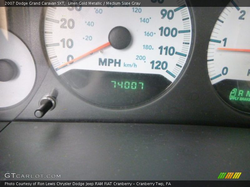Linen Gold Metallic / Medium Slate Gray 2007 Dodge Grand Caravan SXT