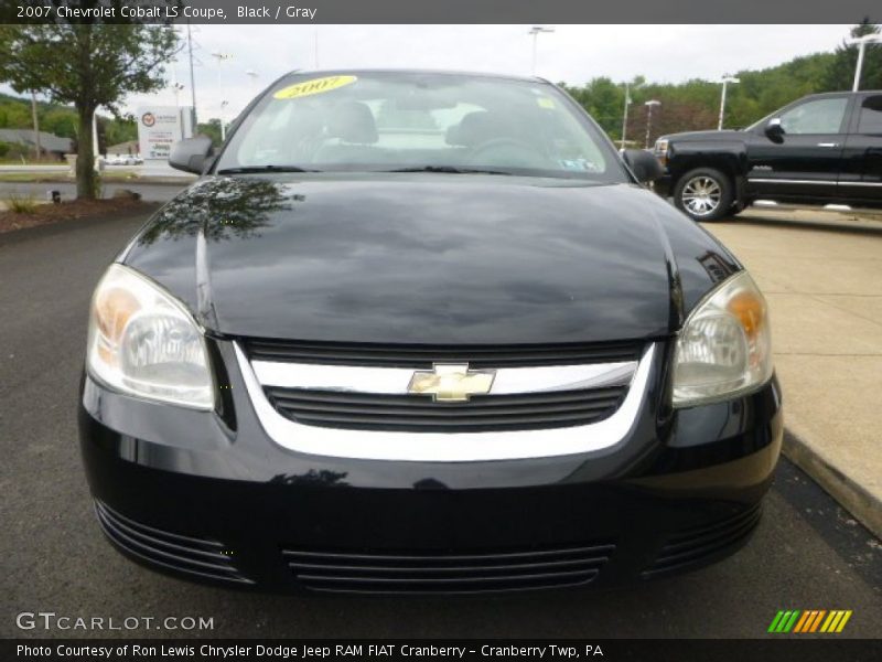 Black / Gray 2007 Chevrolet Cobalt LS Coupe