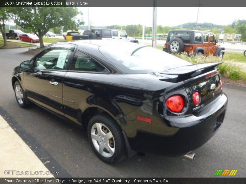 Black / Gray 2007 Chevrolet Cobalt LS Coupe
