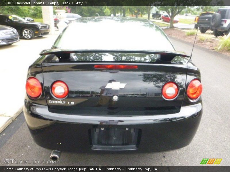 Black / Gray 2007 Chevrolet Cobalt LS Coupe