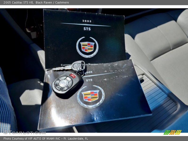 Black Raven / Cashmere 2005 Cadillac STS V8