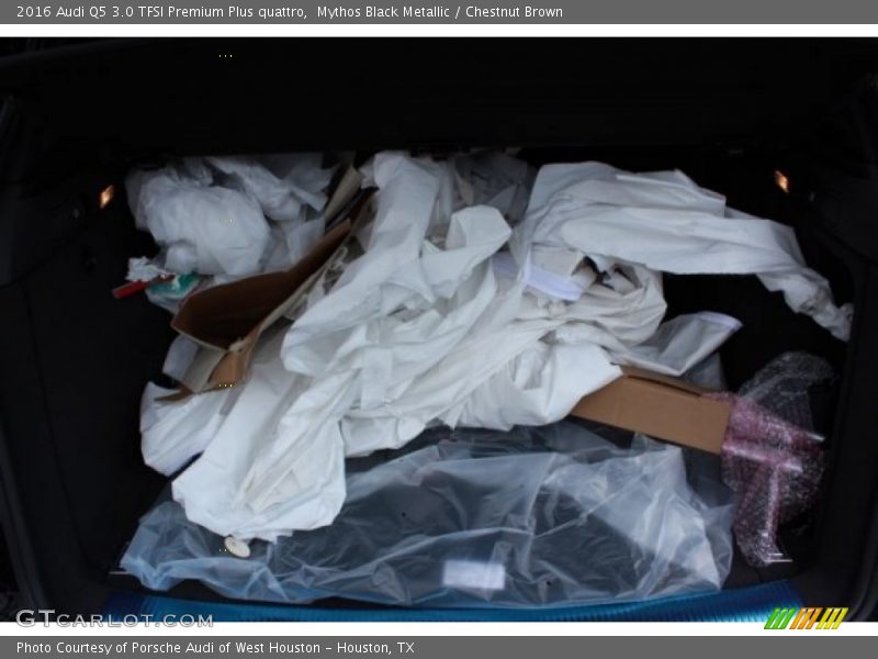 Mythos Black Metallic / Chestnut Brown 2016 Audi Q5 3.0 TFSI Premium Plus quattro