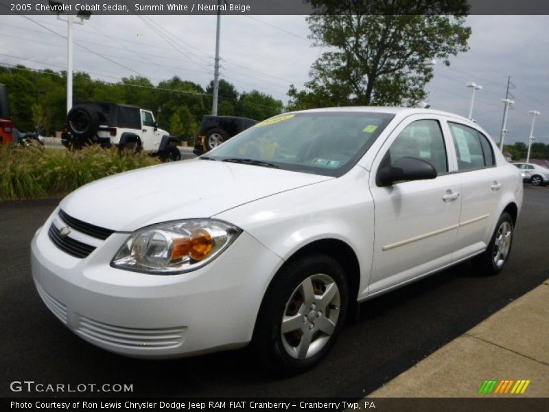 Summit White / Neutral Beige 2005 Chevrolet Cobalt Sedan