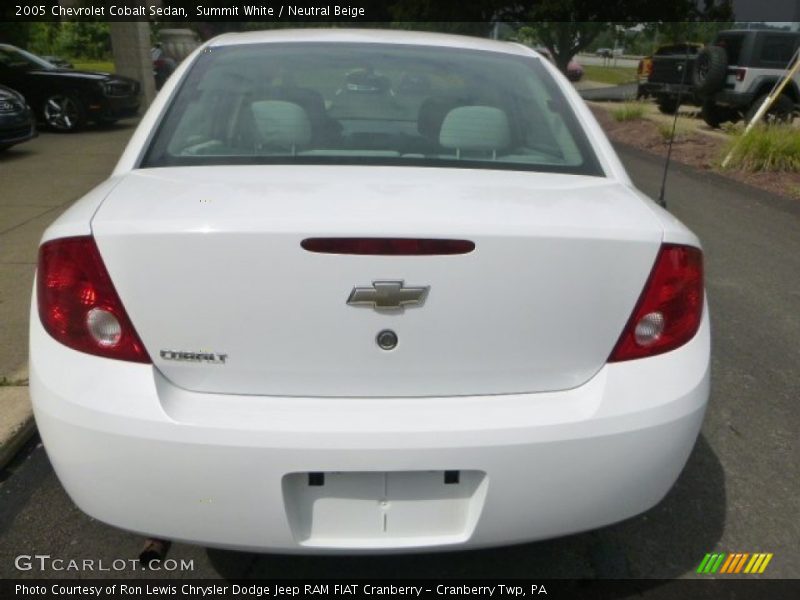 Summit White / Neutral Beige 2005 Chevrolet Cobalt Sedan