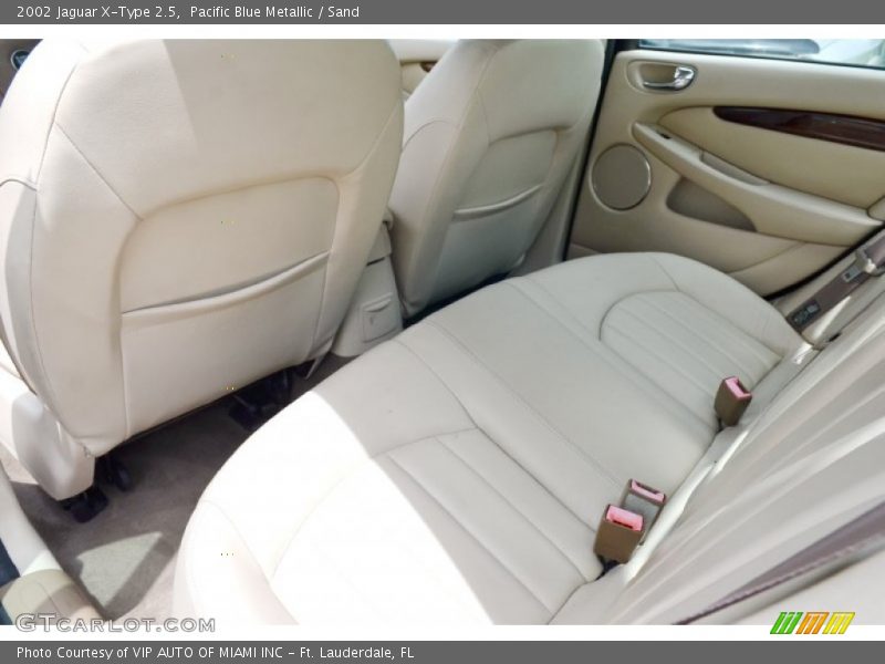 Pacific Blue Metallic / Sand 2002 Jaguar X-Type 2.5