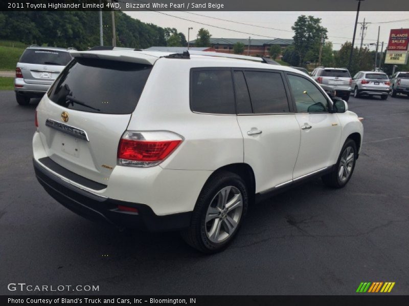 Blizzard White Pearl / Sand Beige 2011 Toyota Highlander Limited 4WD