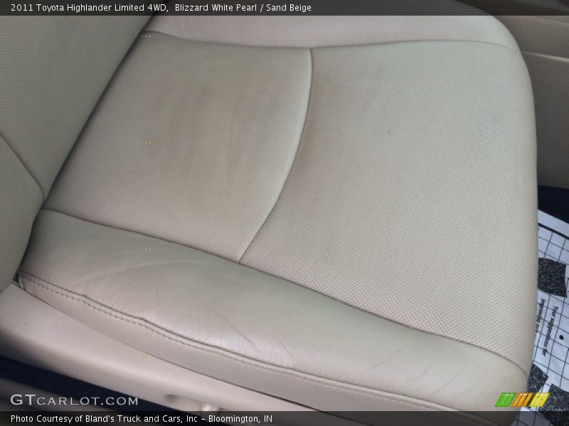 Blizzard White Pearl / Sand Beige 2011 Toyota Highlander Limited 4WD