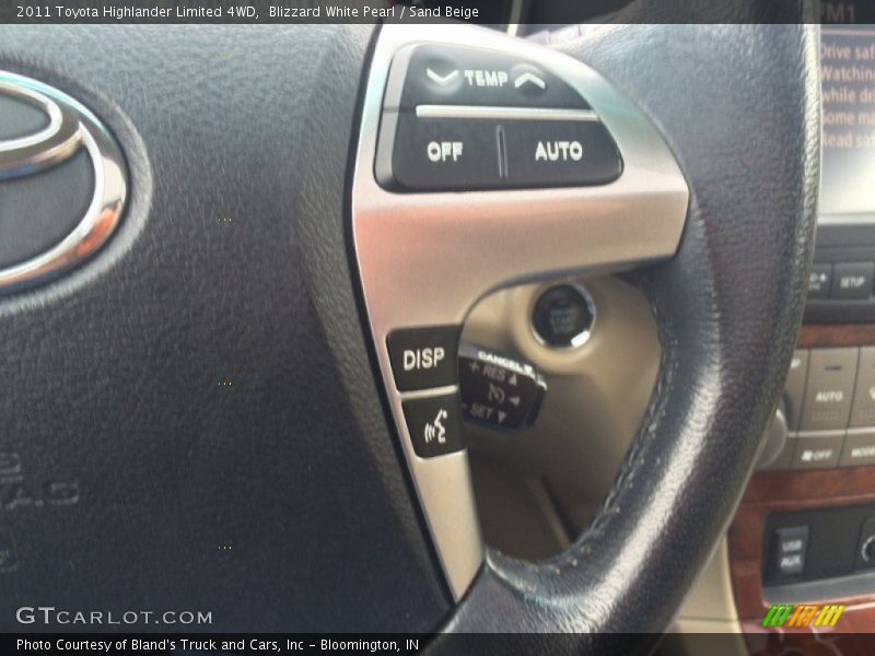 Blizzard White Pearl / Sand Beige 2011 Toyota Highlander Limited 4WD