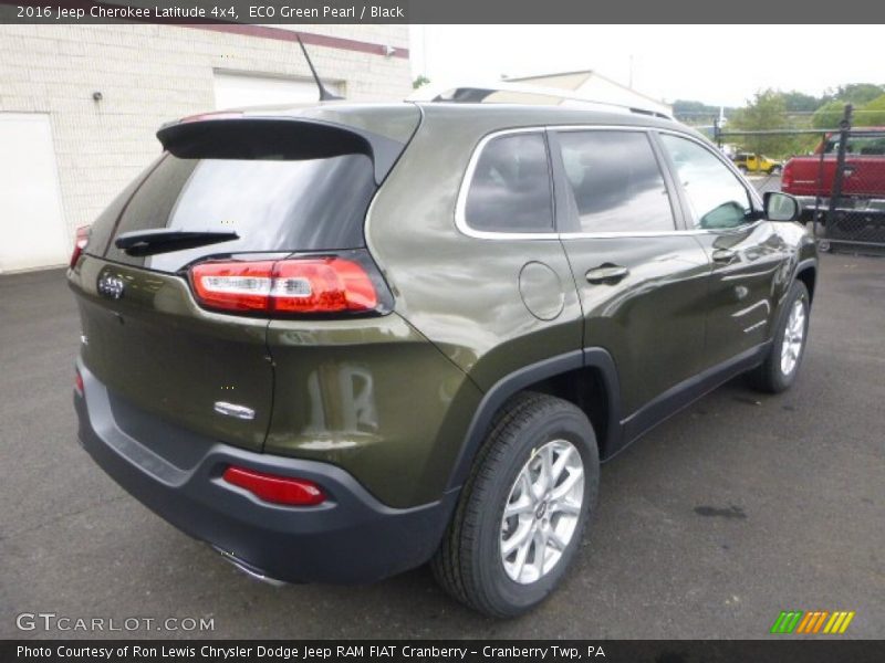ECO Green Pearl / Black 2016 Jeep Cherokee Latitude 4x4