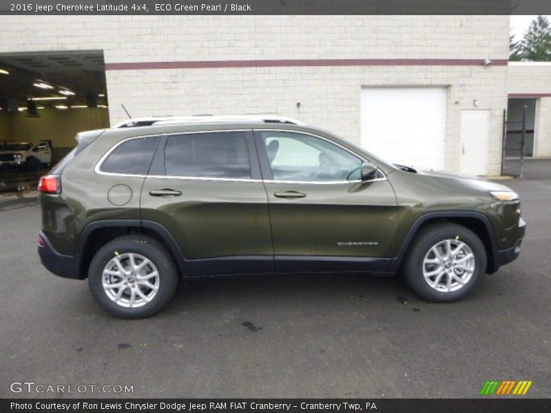 ECO Green Pearl / Black 2016 Jeep Cherokee Latitude 4x4